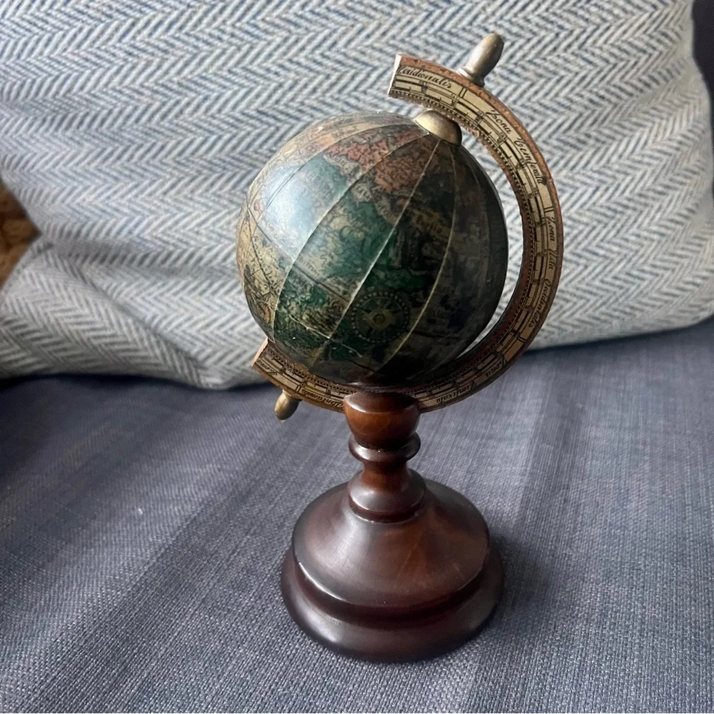 Vintage Mid century Brown and Black Globe made in Italy Mercurio D’Oro